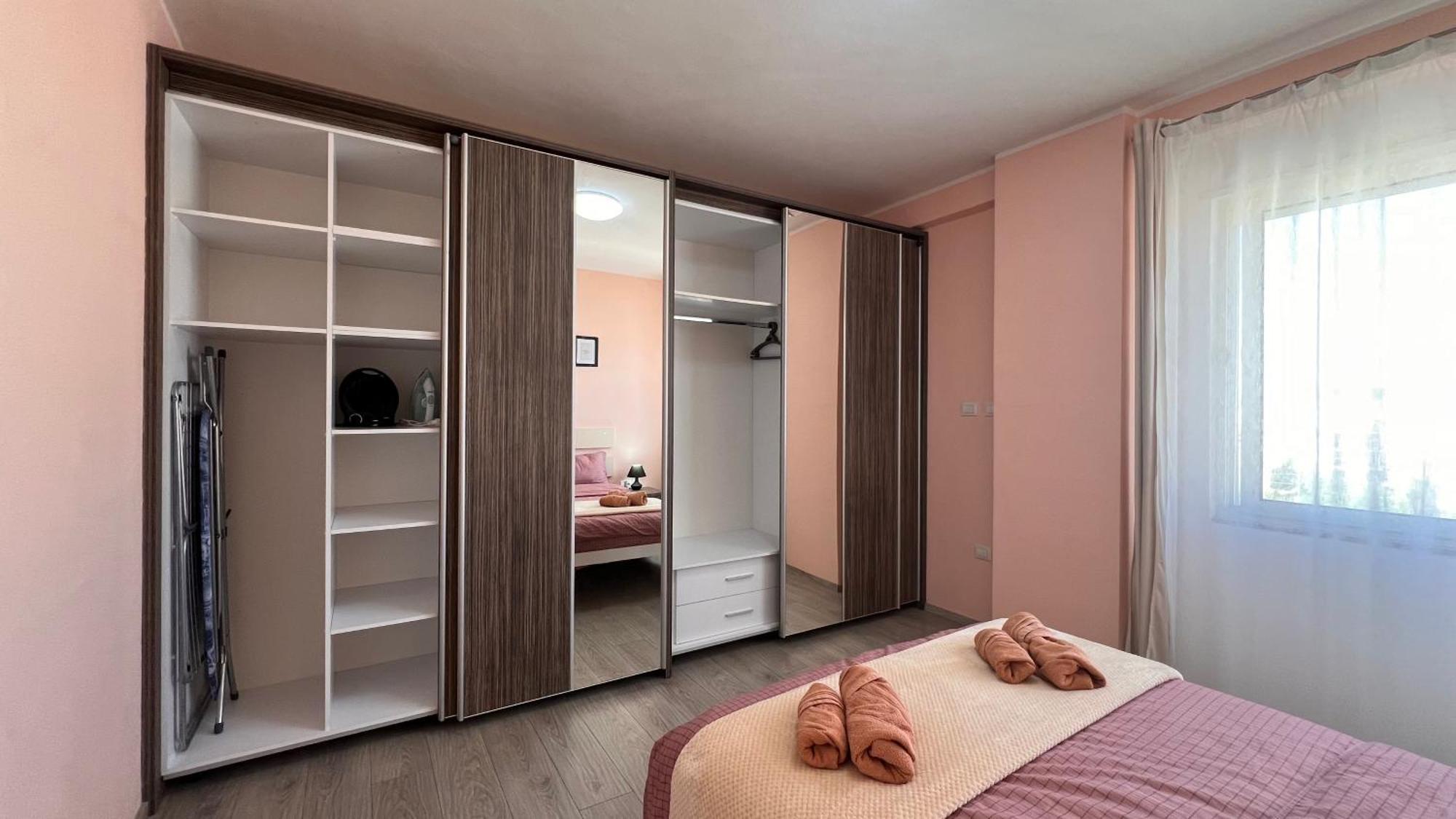 Lirin Apartment Durrës Exterior foto